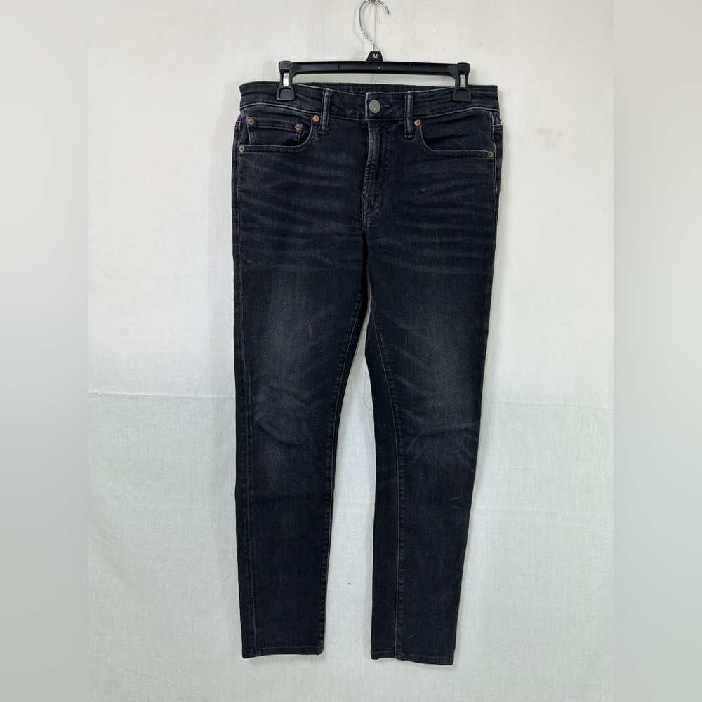 American Eagle 31X32 Stacked Skinny Next Level Airflex